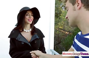 xxx 肛门专家在伍德曼的演员表演中婊子
